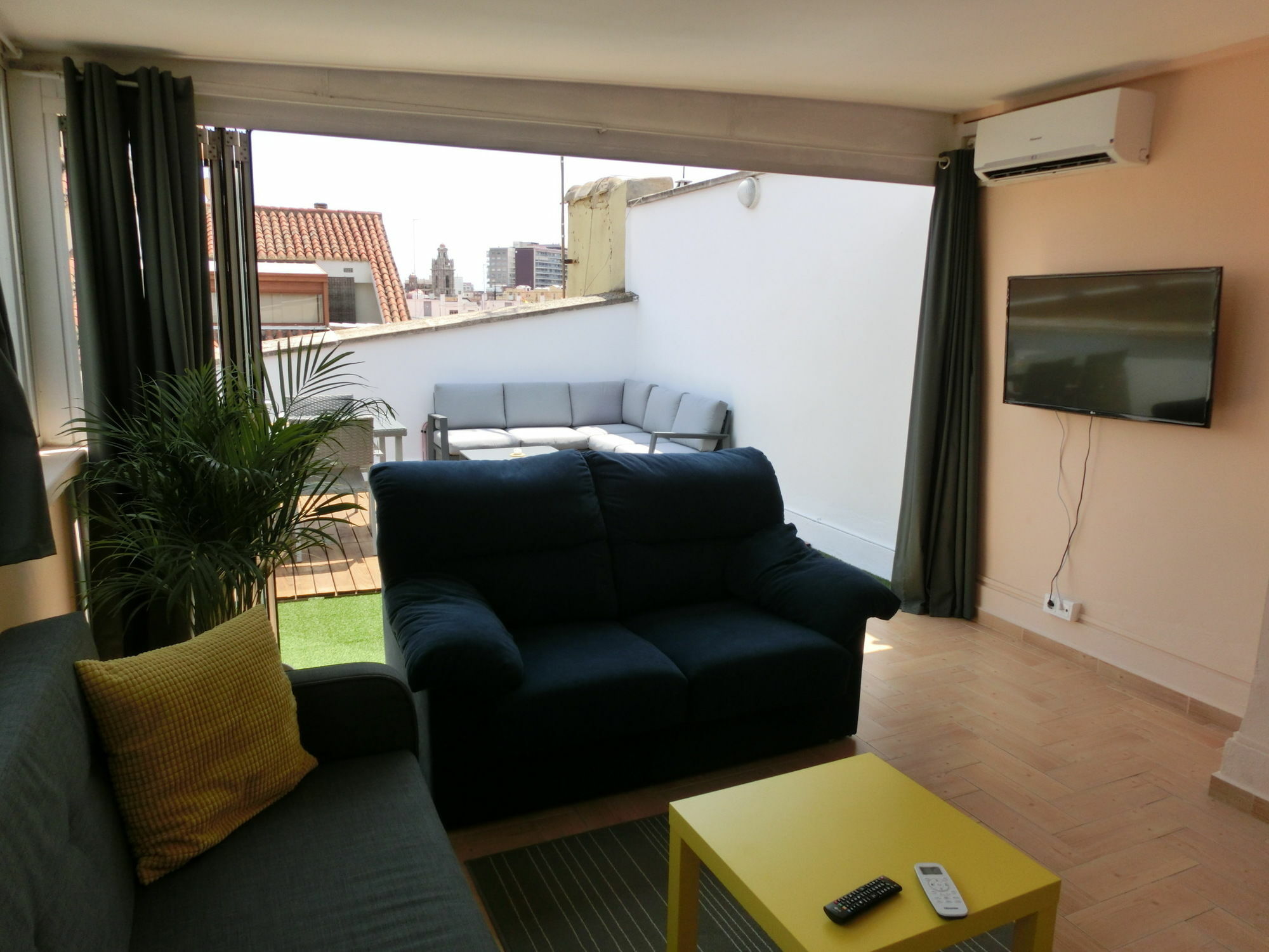 Total Valencia Attics I Daire Dış mekan fotoğraf